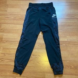 Nike Sportswear Pants